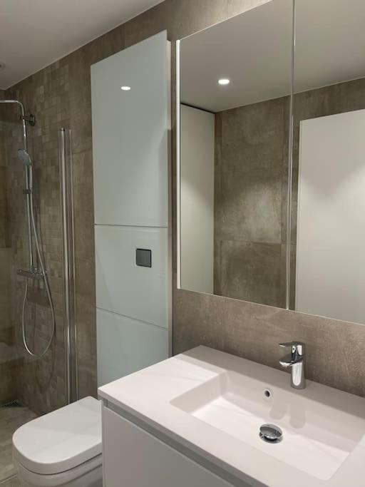 Vervet Apartment Тромсё Экстерьер фото